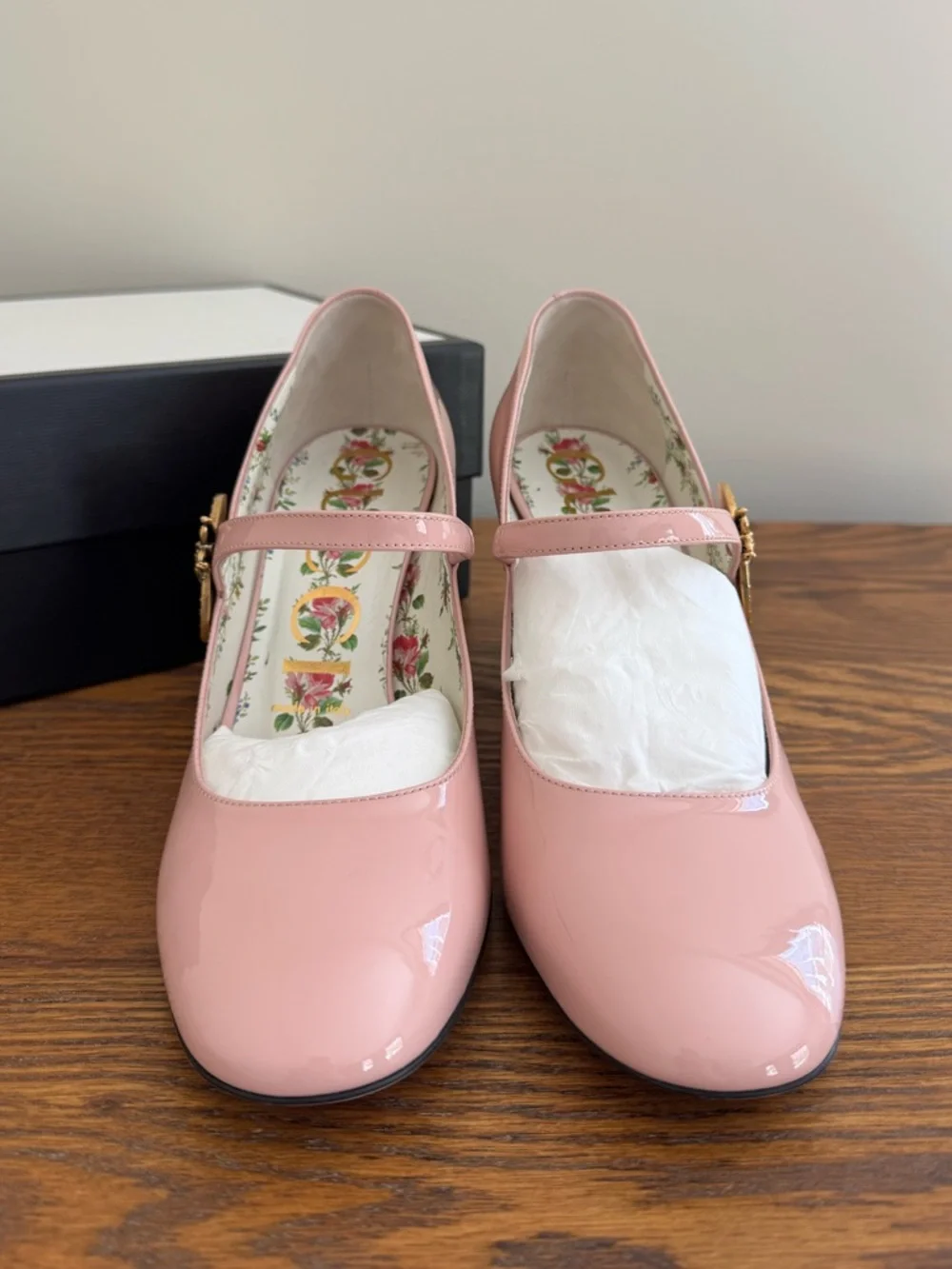 GUCCI Honey Bee Mary Jane Block Heels - Picture 3 of 6